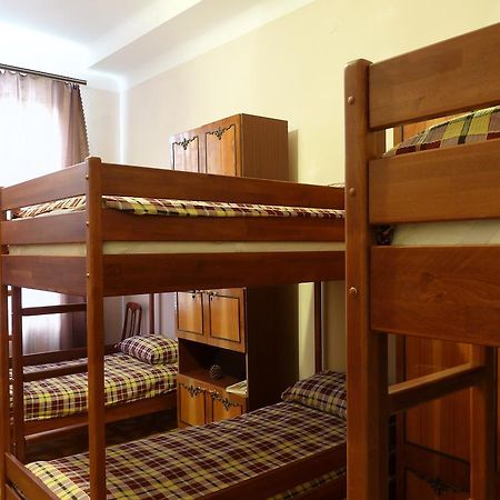 לבוב Voyager Hostel חדר תמונה